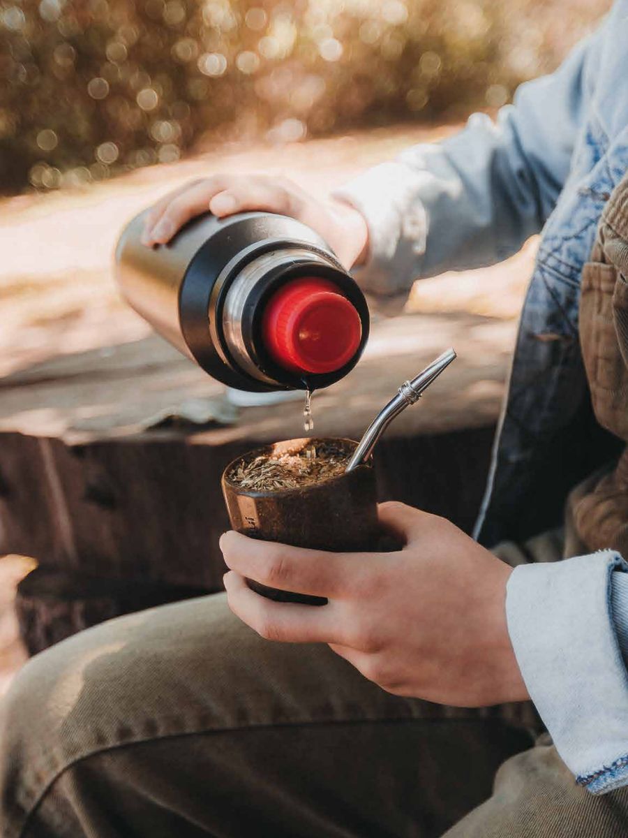 Mate Changüi usado al aire libre